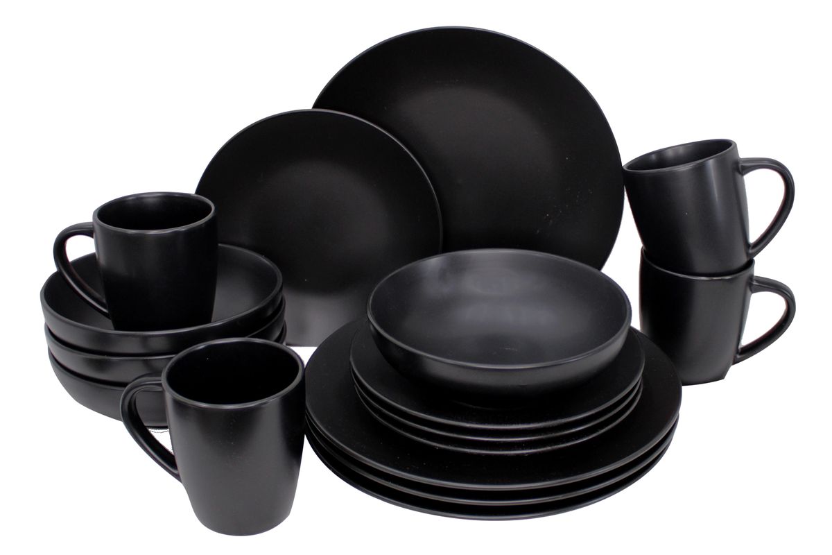 Stoneware dinner set